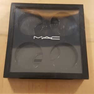MAC empty eyeshadow palette